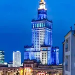 Palace View In Center By Mia Lejlighed Warszawa